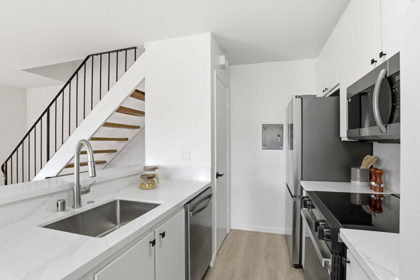 Photo #9: ML82036477 Listing: Photo #9