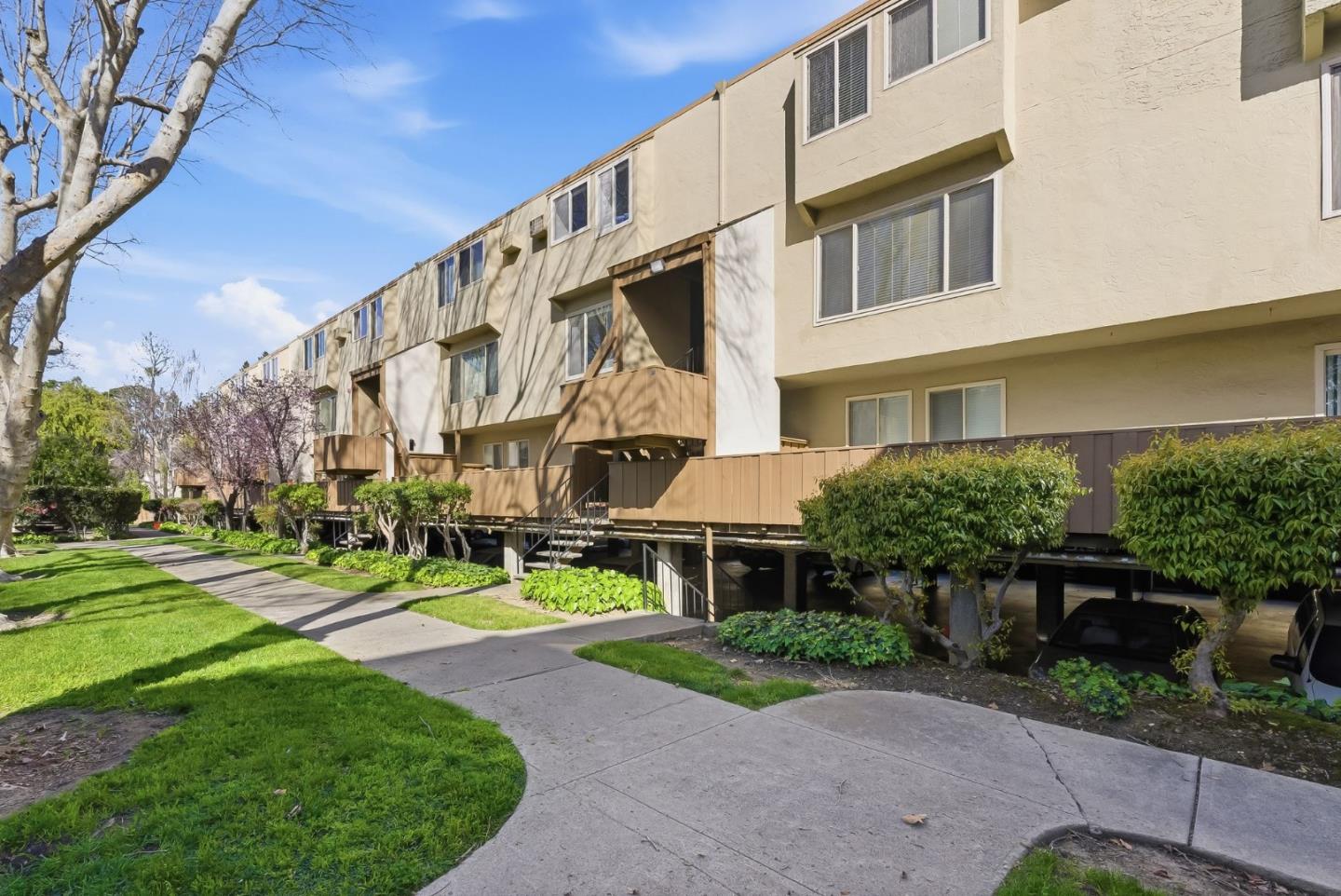 Detail Gallery Image 28 of 38 For 4425 Norwalk Dr #29,  San Jose,  CA 95129 - 2 Beds | 1/1 Baths