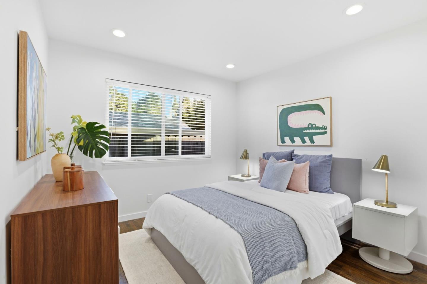 Detail Gallery Image 21 of 35 For 2741 Oakmont Dr, San Bruno,  CA 94066 - 4 Beds | 2 Baths