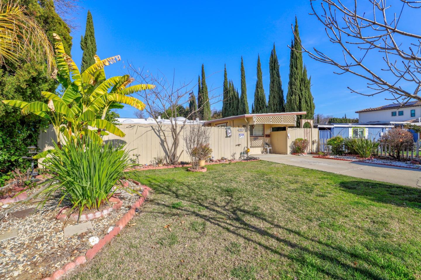 Detail Gallery Image 2 of 18 For 18911 Pendergast Ave, Cupertino,  CA 95014 - 3 Beds | 1 Baths