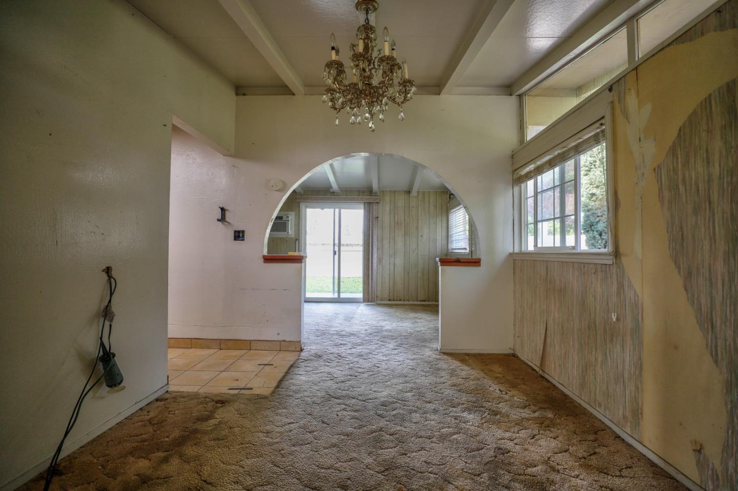 Detail Gallery Image 8 of 18 For 18911 Pendergast Ave, Cupertino,  CA 95014 - 3 Beds | 1 Baths