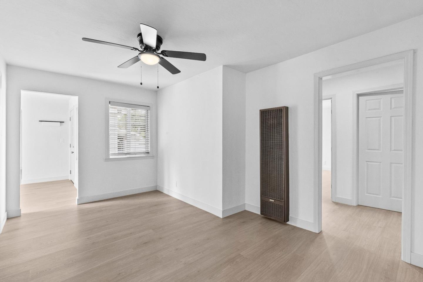 Detail Gallery Image 17 of 103 For 2363 Pleasant Acres Dr, San Jose,  CA 95148 - 3 Beds | 2 Baths