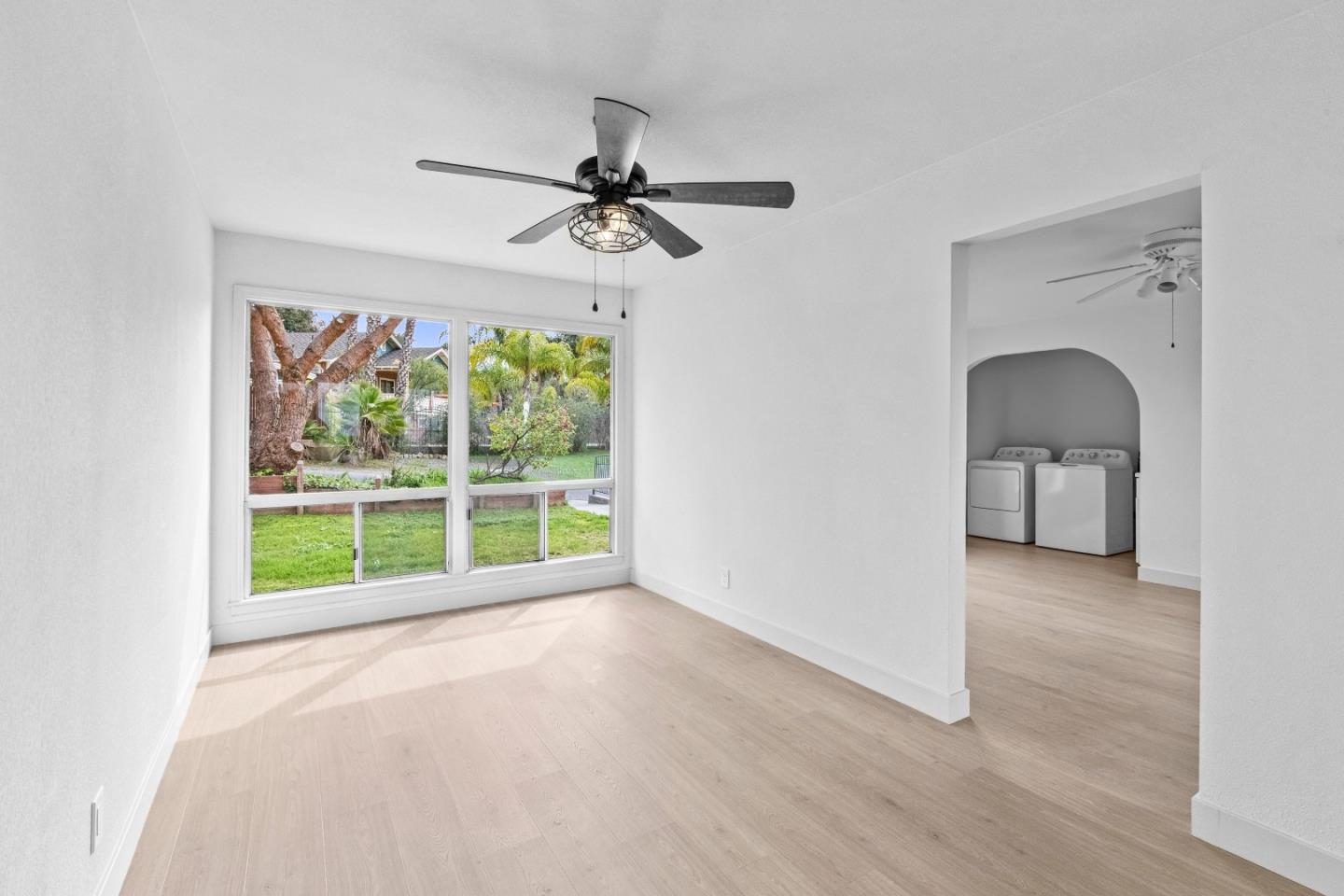 Detail Gallery Image 28 of 103 For 2363 Pleasant Acres Dr, San Jose,  CA 95148 - 3 Beds | 2 Baths