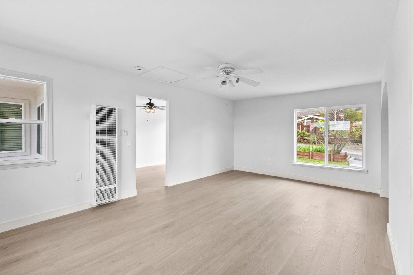 Detail Gallery Image 34 of 103 For 2363 Pleasant Acres Dr, San Jose,  CA 95148 - 3 Beds | 2 Baths