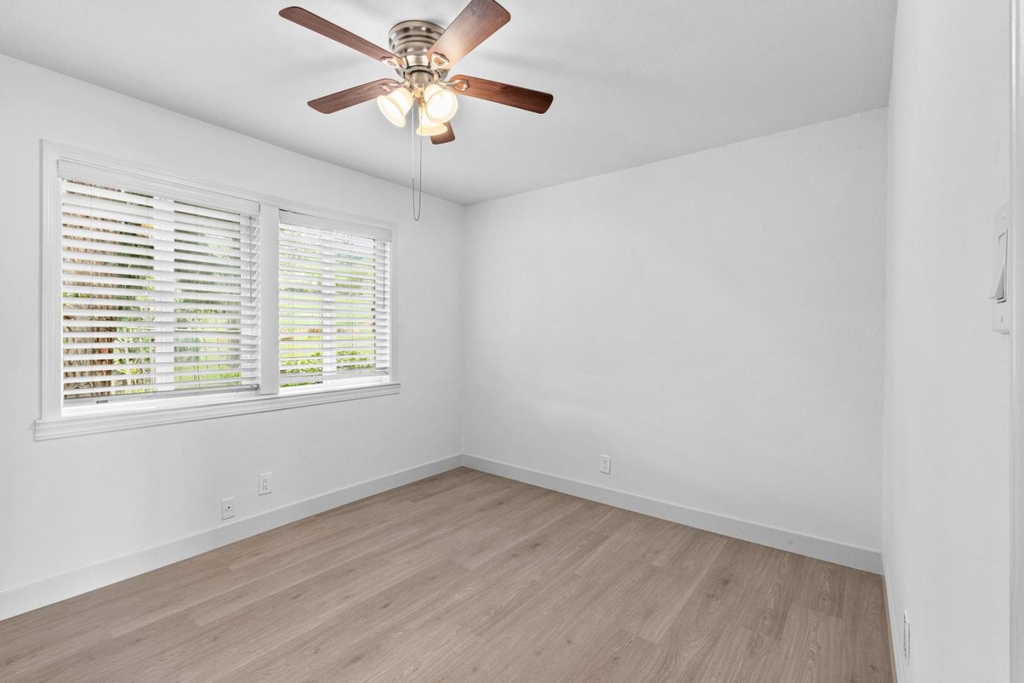 Detail Gallery Image 41 of 103 For 2363 Pleasant Acres Dr, San Jose,  CA 95148 - 3 Beds | 2 Baths