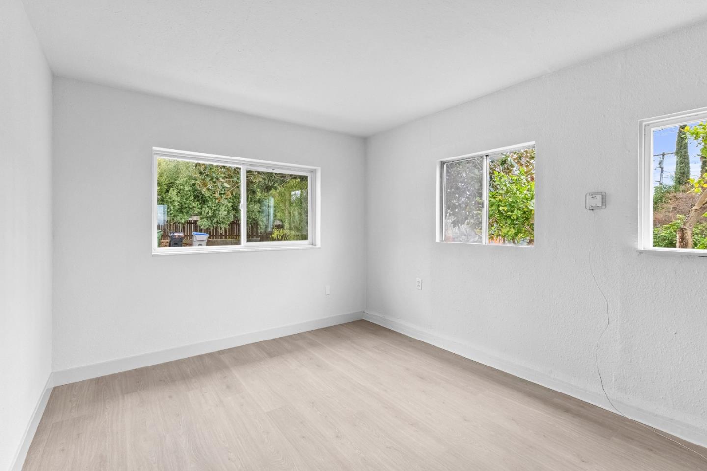 Detail Gallery Image 51 of 103 For 2363 Pleasant Acres Dr, San Jose,  CA 95148 - 3 Beds | 2 Baths