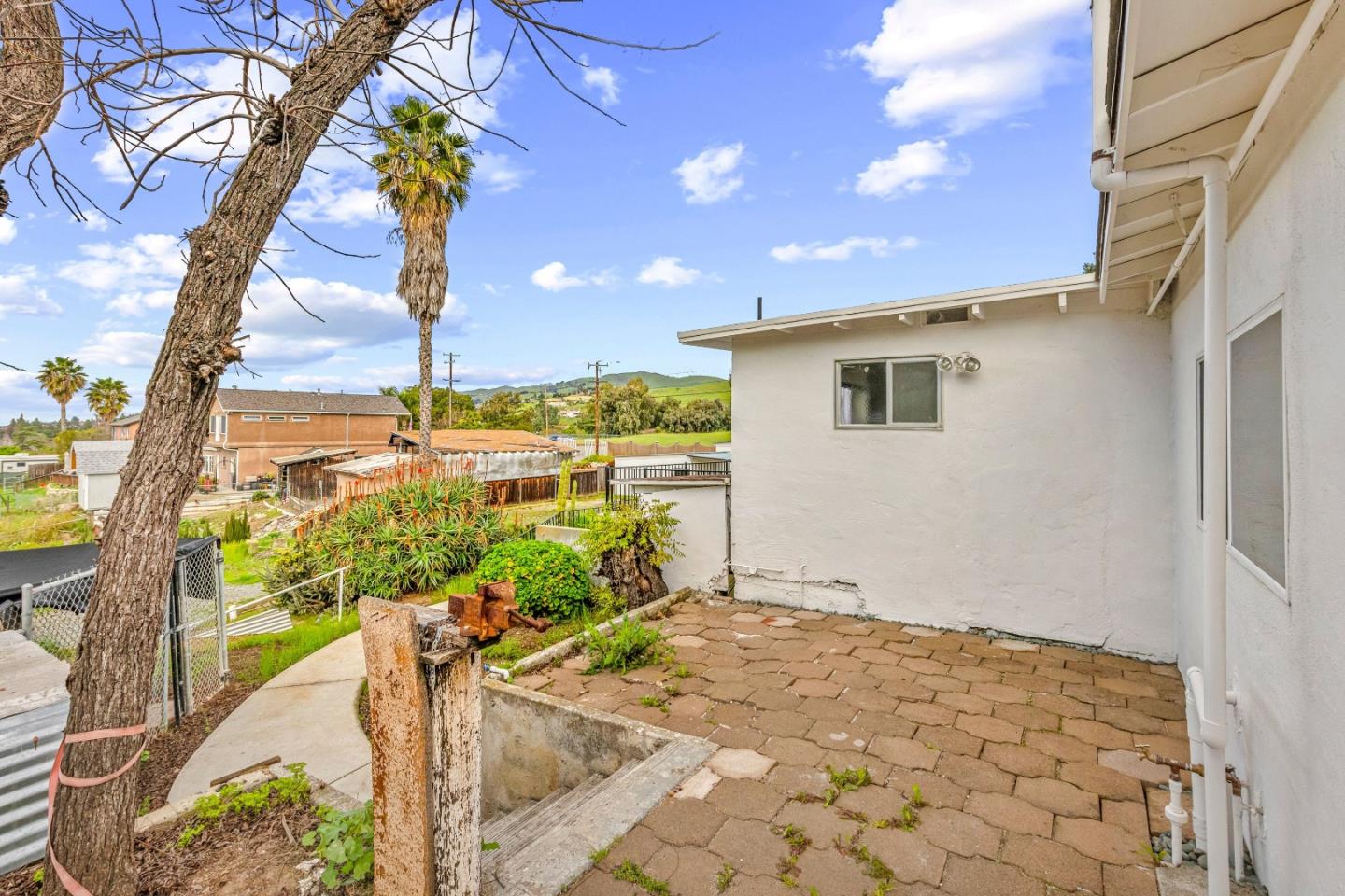 Detail Gallery Image 67 of 103 For 2363 Pleasant Acres Dr, San Jose,  CA 95148 - 3 Beds | 2 Baths