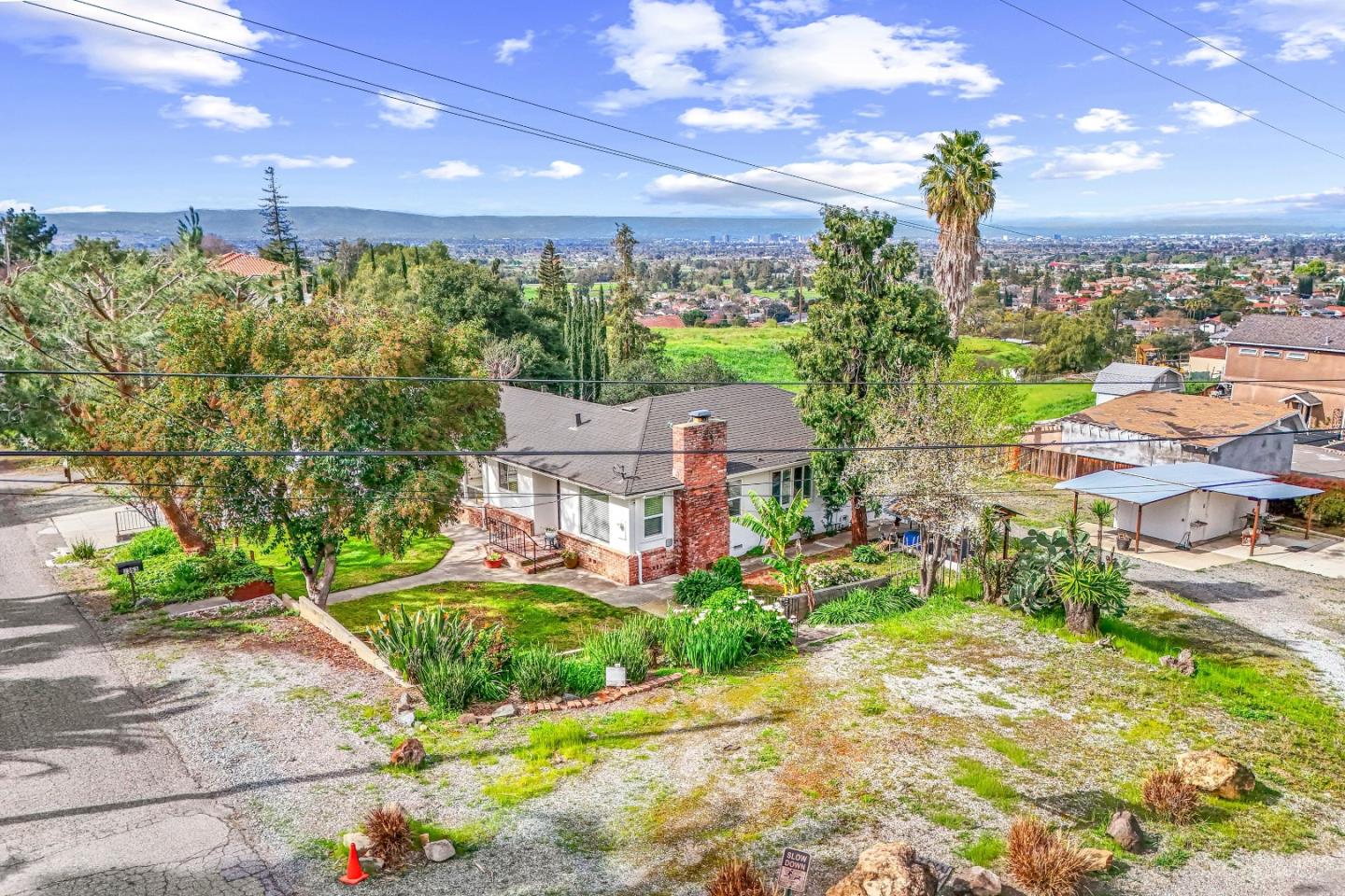 Detail Gallery Image 90 of 103 For 2363 Pleasant Acres Dr, San Jose,  CA 95148 - 3 Beds | 2 Baths