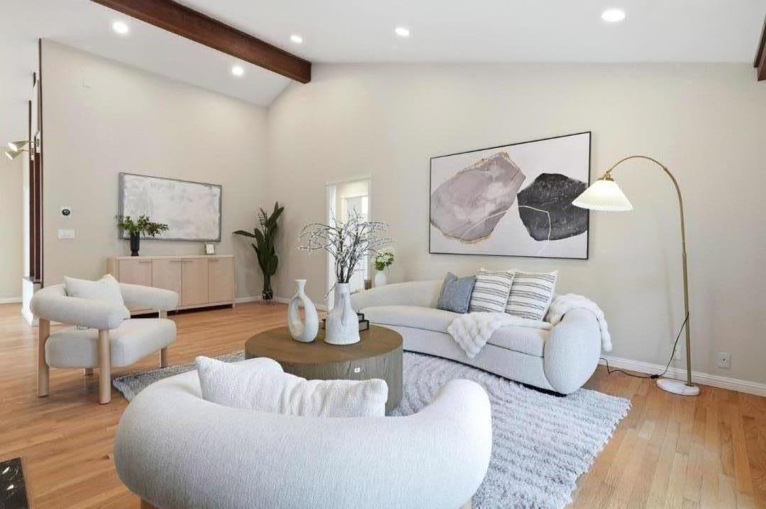 Detail Gallery Image 5 of 39 For 10140 Hillcrest Rd, Cupertino,  CA 95014 - 4 Beds | 2 Baths