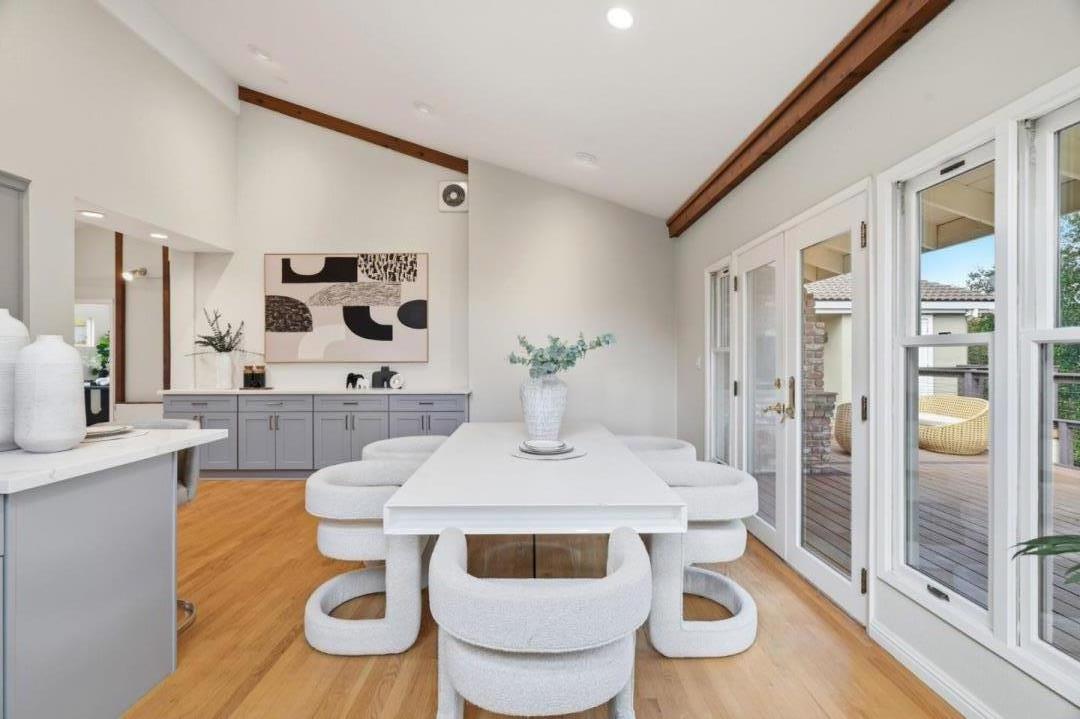 Detail Gallery Image 9 of 39 For 10140 Hillcrest Rd, Cupertino,  CA 95014 - 4 Beds | 2 Baths