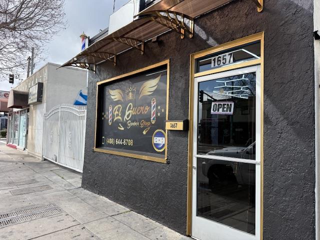 Detail Gallery Image 6 of 25 For 1657 Alum Rock Ave, San Jose,  CA 95116 - 2 Beds | 2 Baths