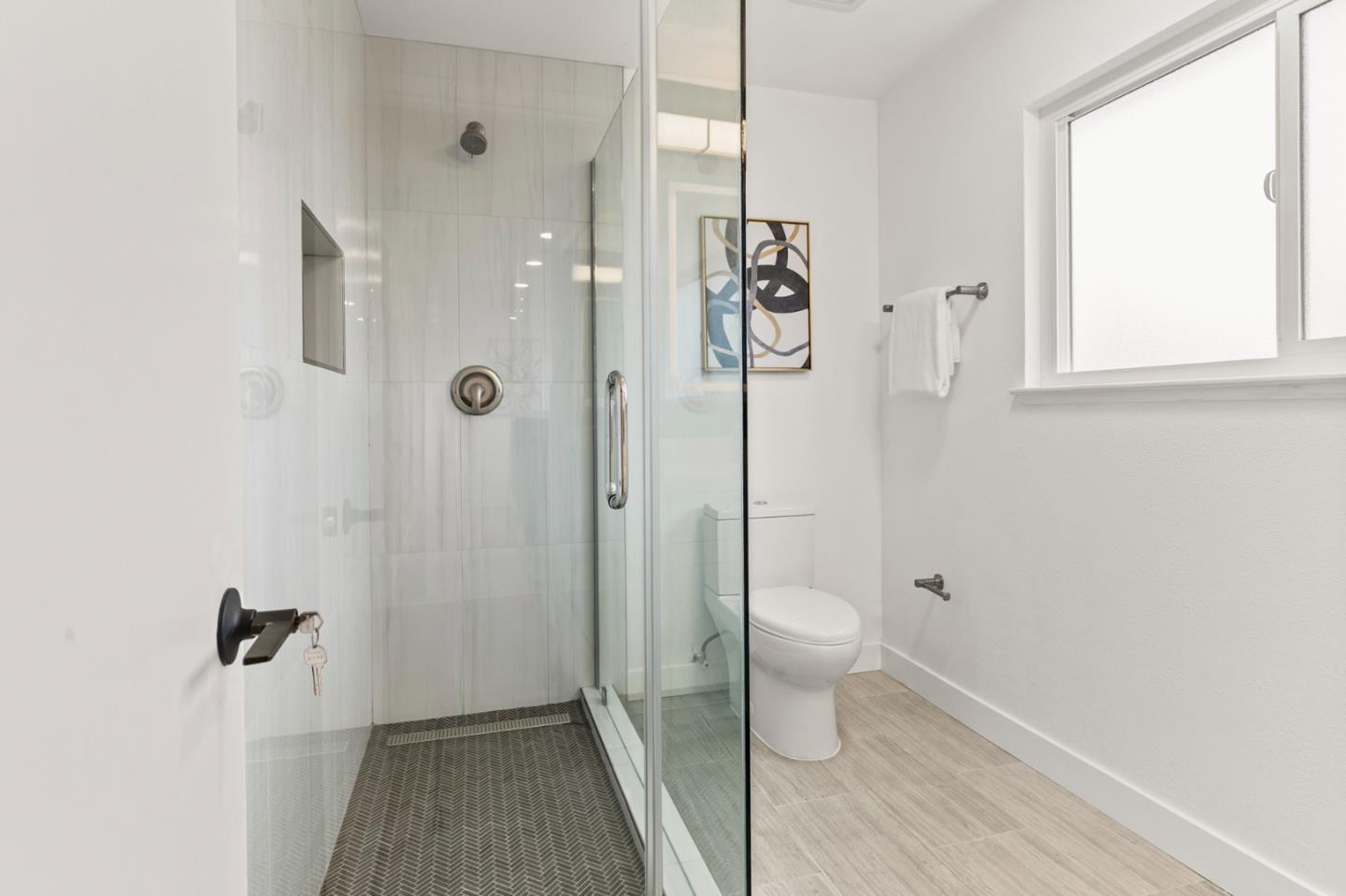 Detail Gallery Image 10 of 17 For 3282 Loma Alta Dr, Santa Clara,  CA 95051 - 4 Beds | 2 Baths