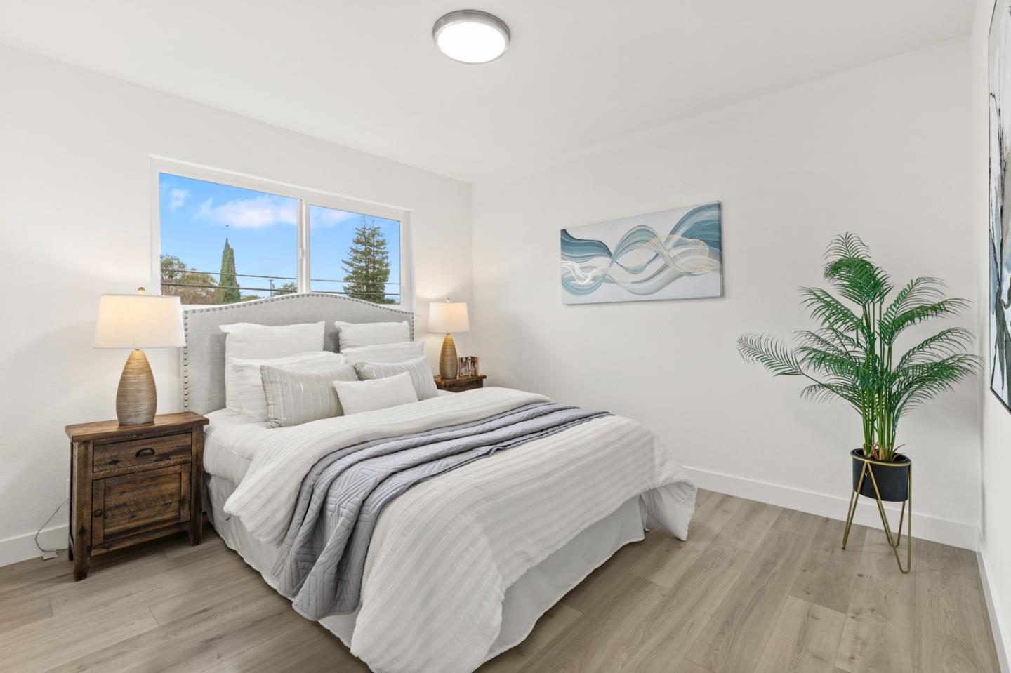 Detail Gallery Image 11 of 17 For 3282 Loma Alta Dr, Santa Clara,  CA 95051 - 4 Beds | 2 Baths