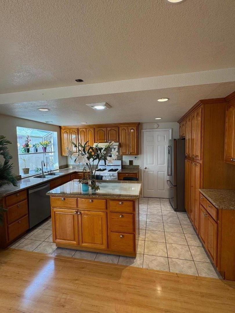 2758 Boncheff Drive, San Jose, CA, 95133