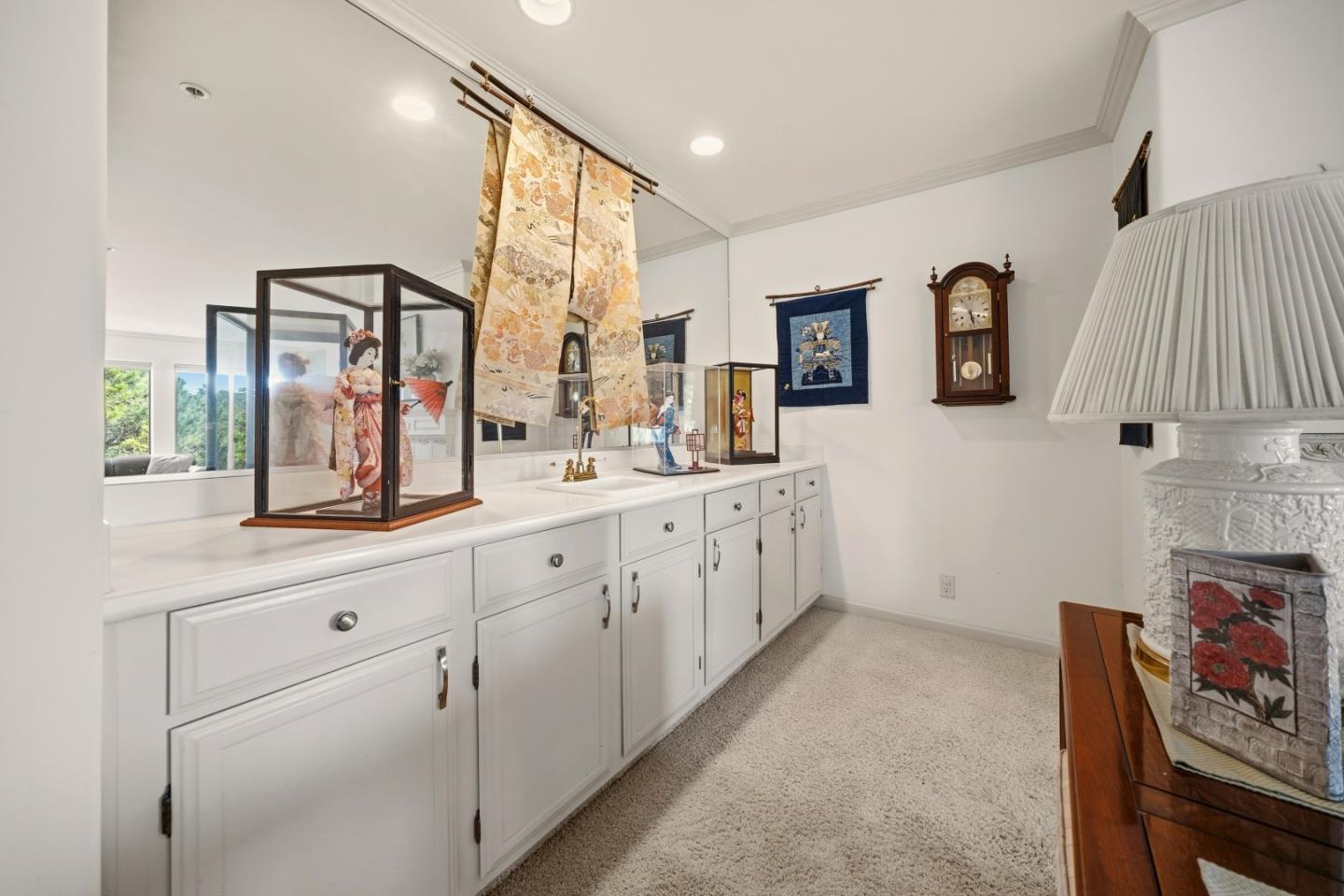 Detail Gallery Image 15 of 37 For 17 Shepherd's Knl, Pebble Beach,  CA 93953 - 2 Beds | 2 Baths