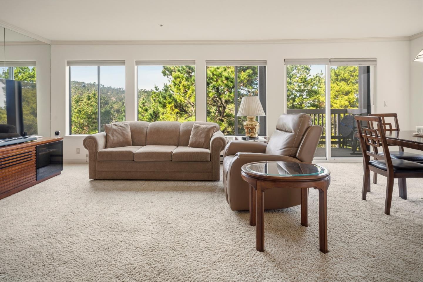 Detail Gallery Image 16 of 37 For 17 Shepherd's Knl, Pebble Beach,  CA 93953 - 2 Beds | 2 Baths