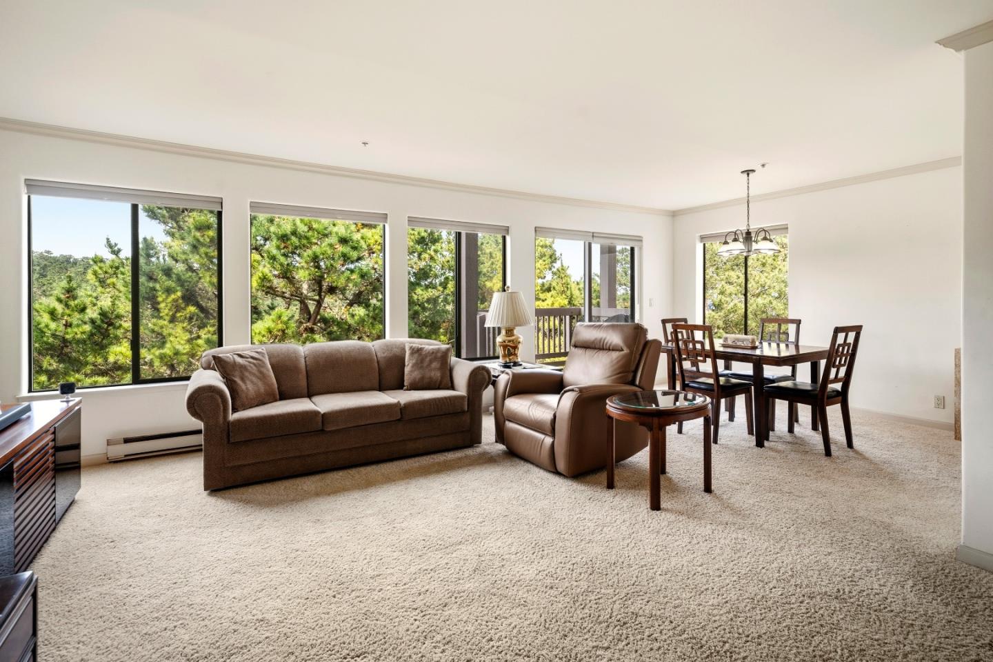 Detail Gallery Image 3 of 37 For 17 Shepherd's Knl, Pebble Beach,  CA 93953 - 2 Beds | 2 Baths