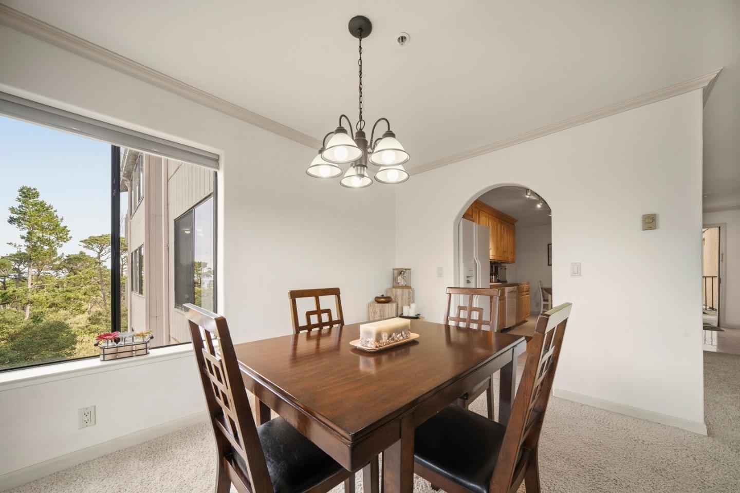 Detail Gallery Image 9 of 37 For 17 Shepherd's Knl, Pebble Beach,  CA 93953 - 2 Beds | 2 Baths