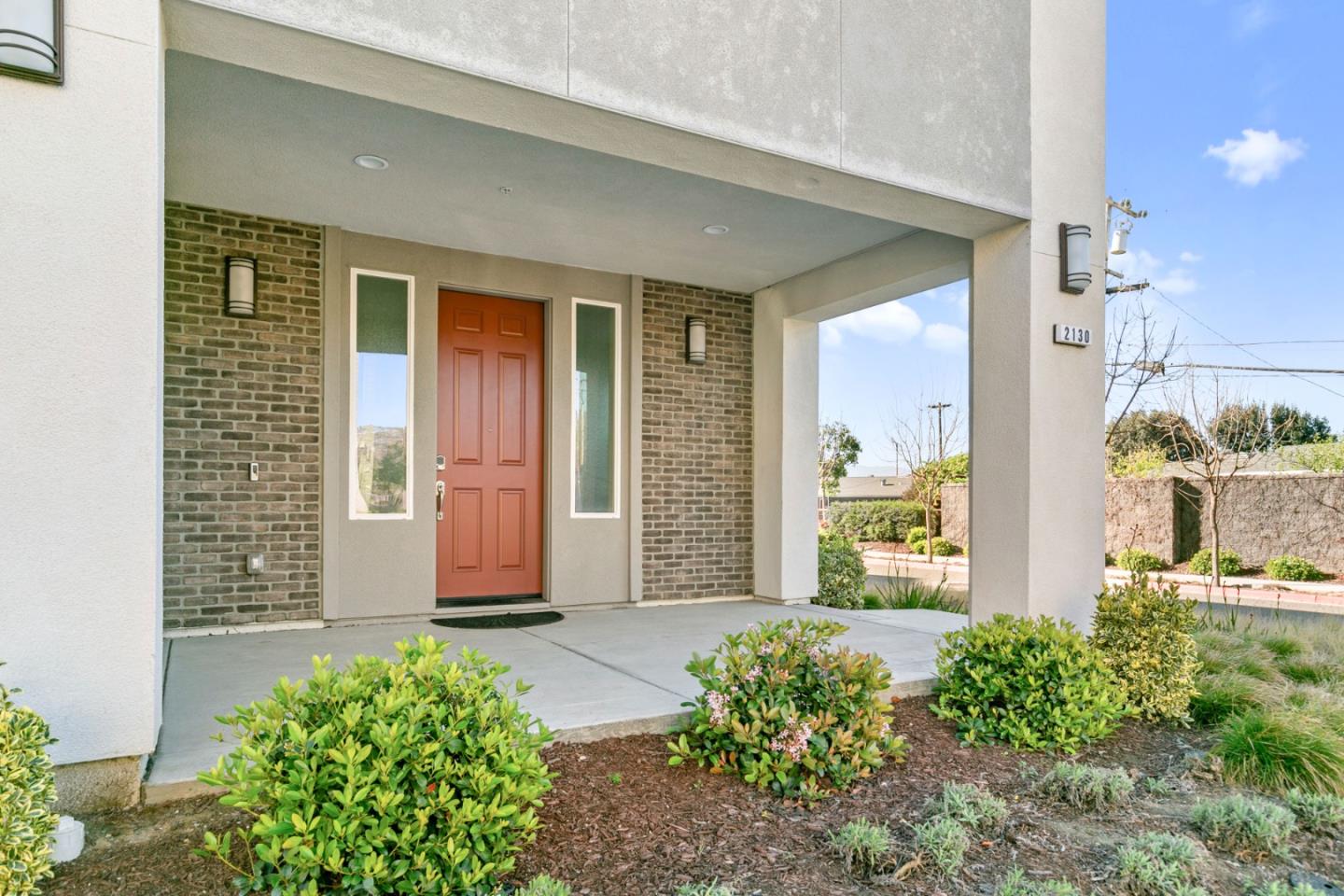 Detail Gallery Image 5 of 58 For 2130 Pastoral Loop, San Jose,  CA 95122 - 3 Beds | 2/2 Baths