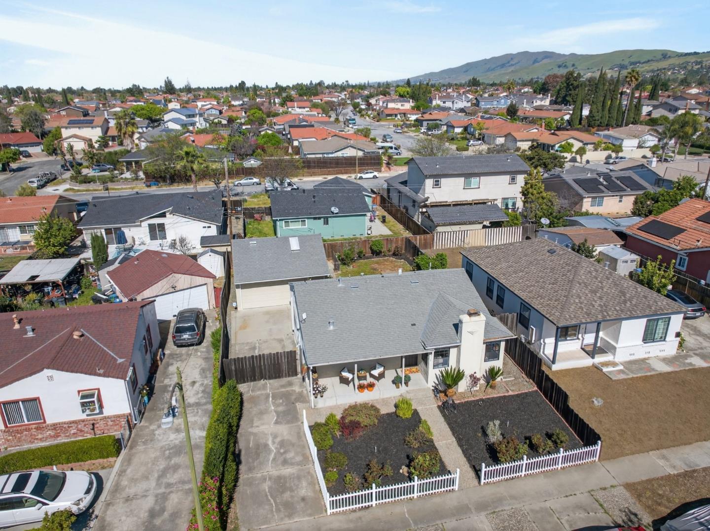 Detail Gallery Image 12 of 36 For 2937 Betsy Way, San Jose,  CA 95133 - 2 Beds | 1 Baths