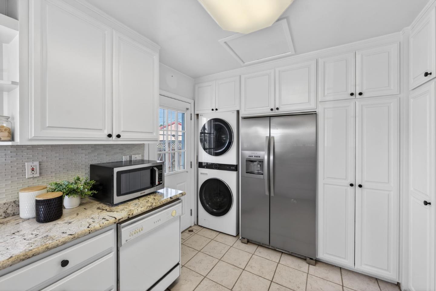 Detail Gallery Image 22 of 36 For 2937 Betsy Way, San Jose,  CA 95133 - 2 Beds | 1 Baths