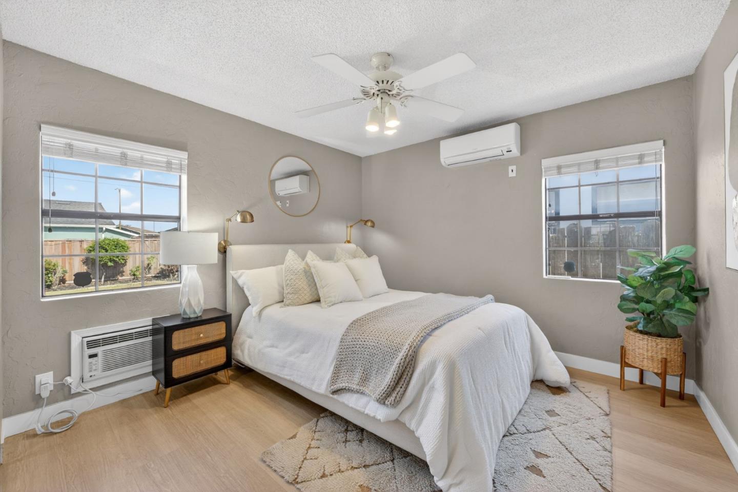 Detail Gallery Image 5 of 36 For 2937 Betsy Way, San Jose,  CA 95133 - 2 Beds | 1 Baths