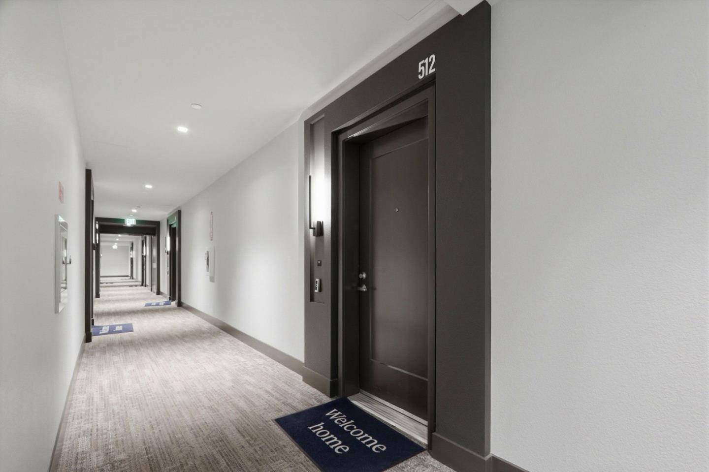 Detail Gallery Image 4 of 54 For 3512 Vision Cmn #512,  Fremont,  CA 94538 - 1 Beds | 1 Baths