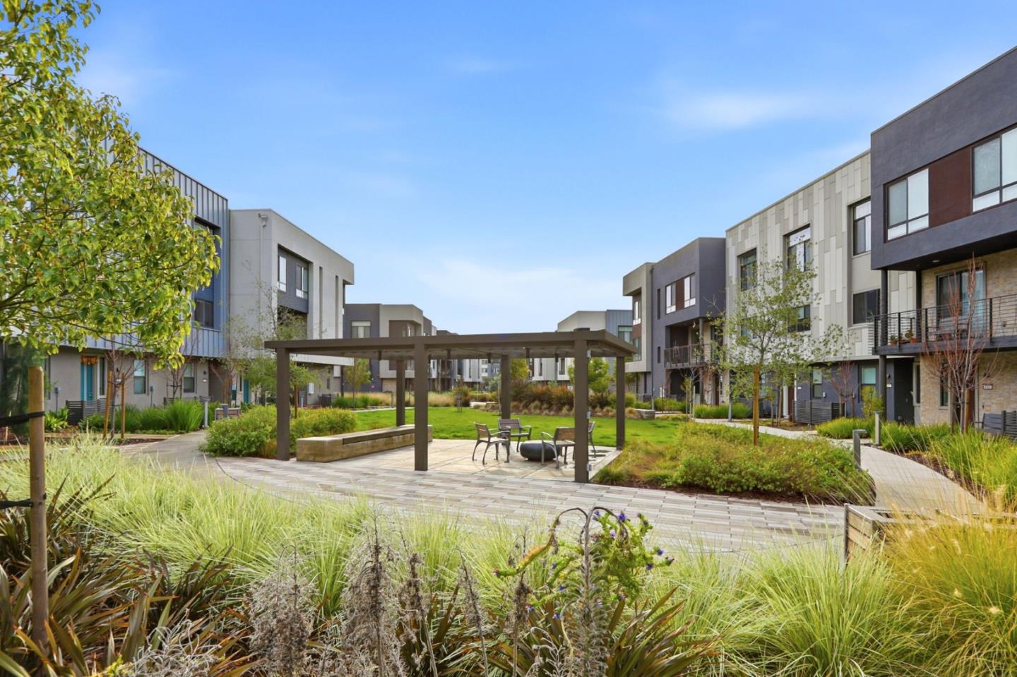 Detail Gallery Image 45 of 54 For 3512 Vision Cmn #512,  Fremont,  CA 94538 - 1 Beds | 1 Baths