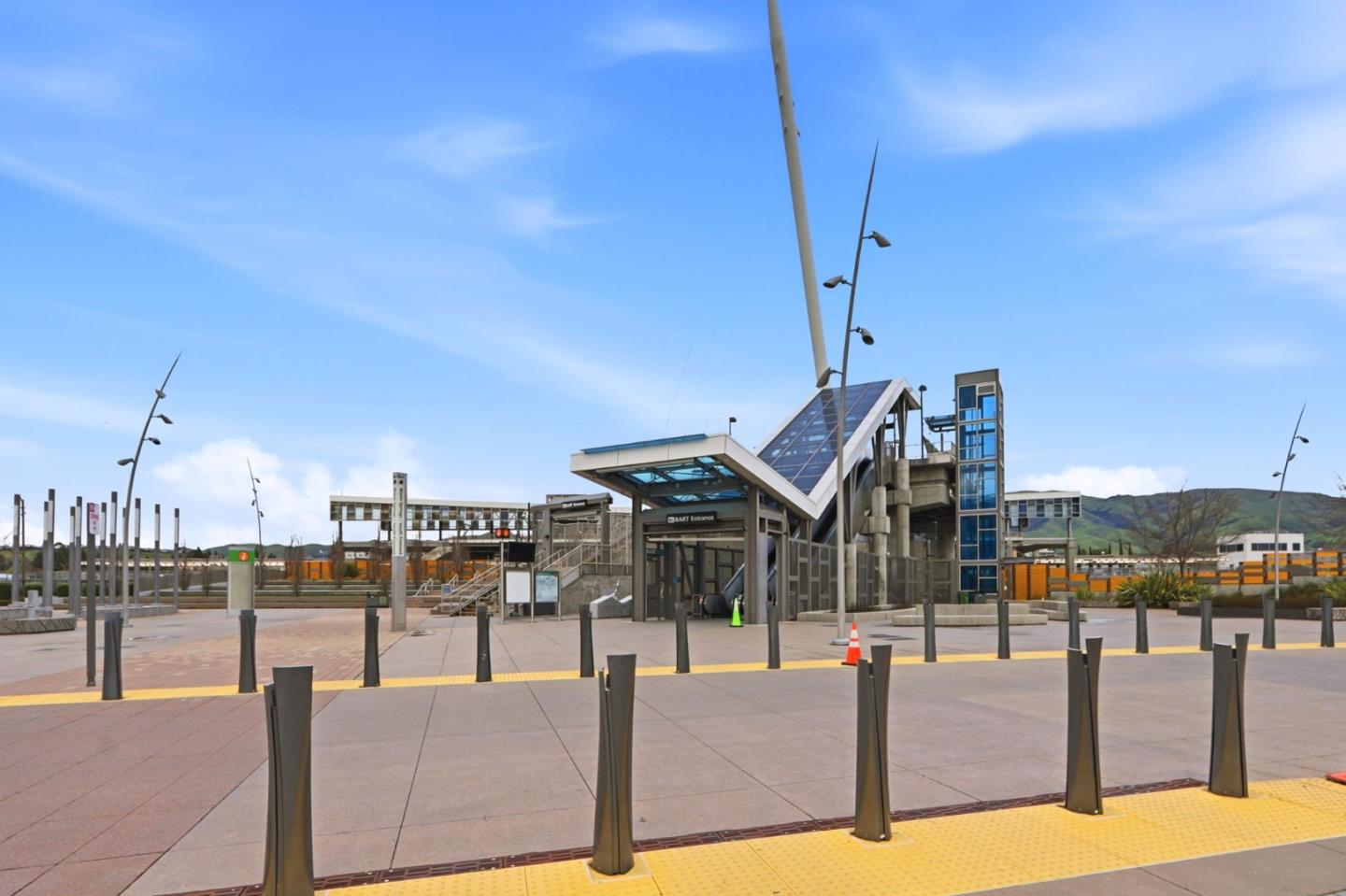 Detail Gallery Image 54 of 54 For 3512 Vision Cmn #512,  Fremont,  CA 94538 - 1 Beds | 1 Baths