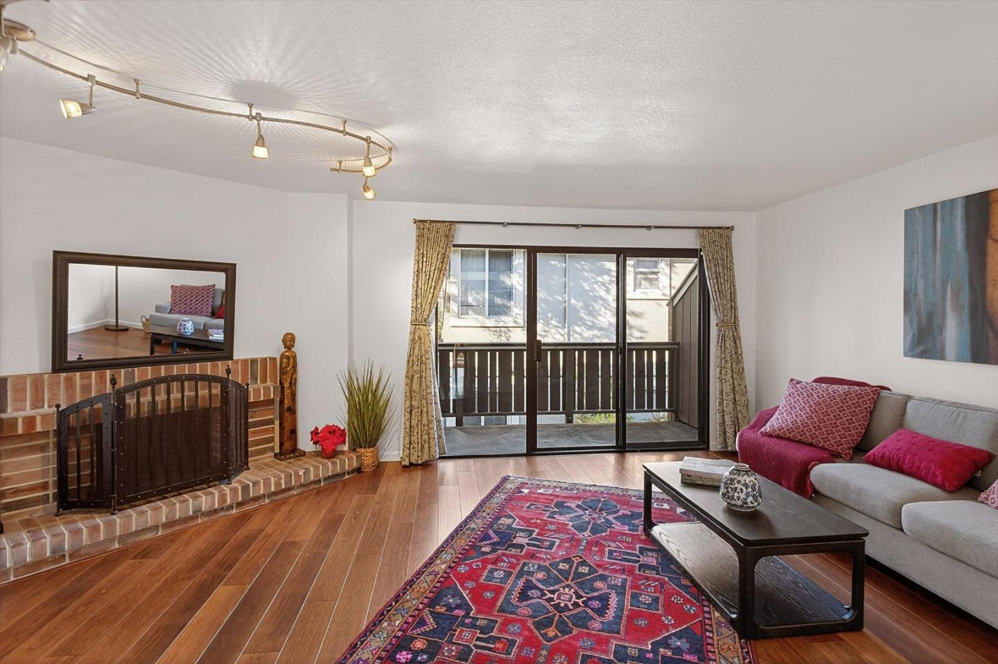 Photo #2: ML82036495 Listing: Photo #2