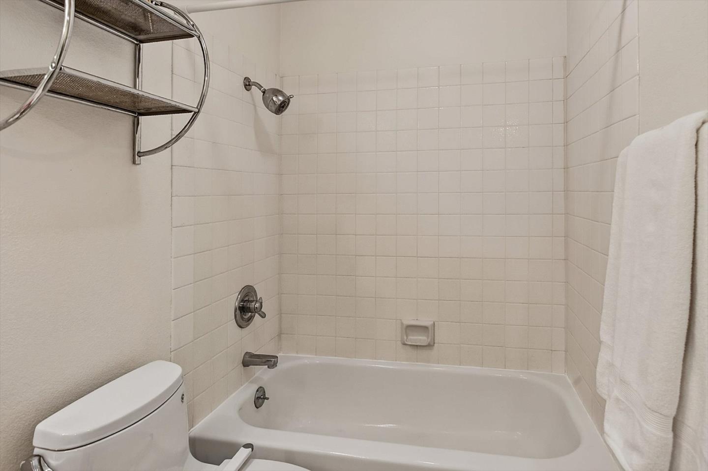 Photo #20: ML82036495 Listing: Photo #20