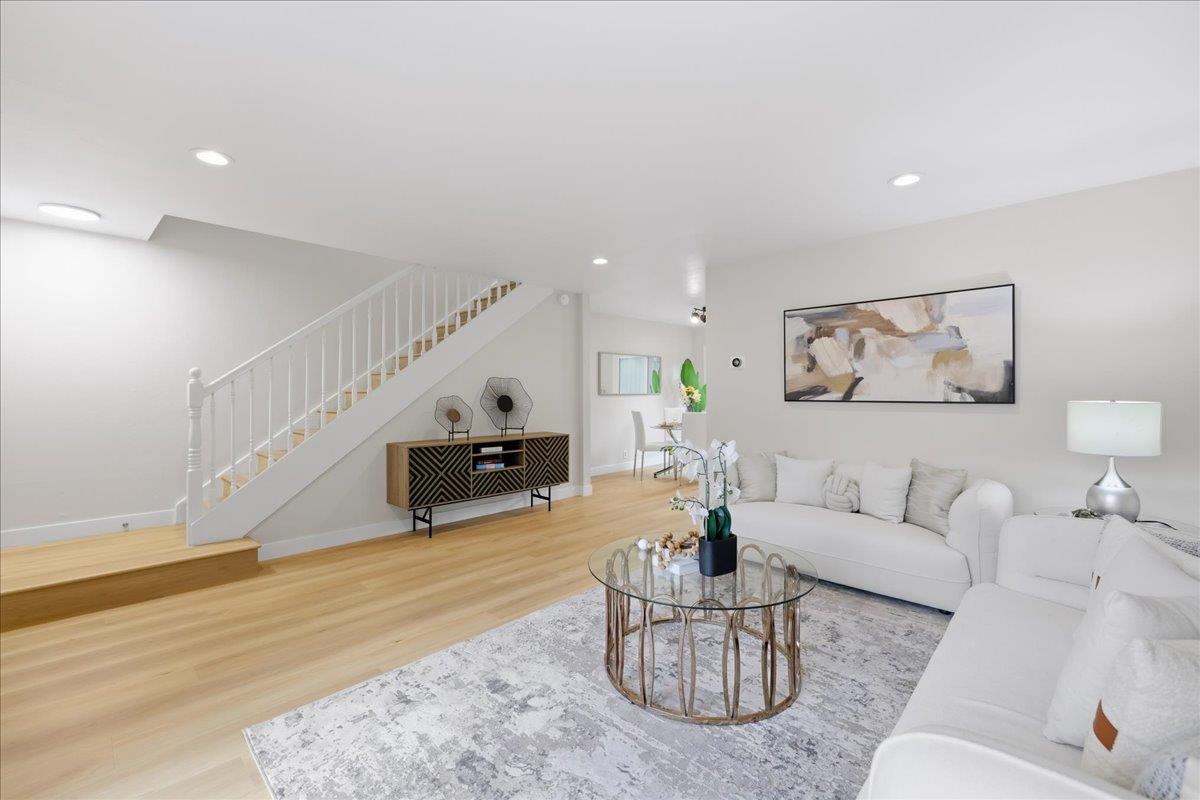 Photo #5: ML82036499 Listing: Photo #5