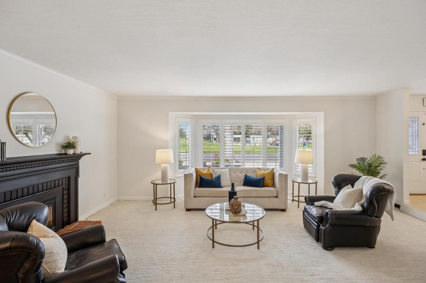 Detail Gallery Image 6 of 48 For 1792 Potrero Dr, San Jose,  CA 95124 - 5 Beds | 2/1 Baths