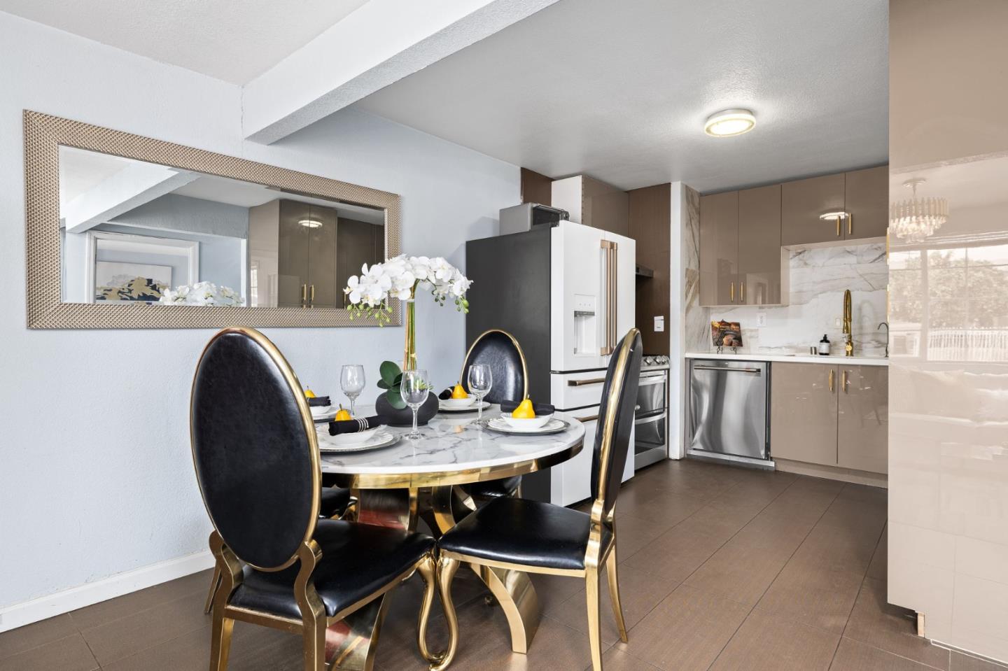 Detail Gallery Image 6 of 31 For 10121 Torrance Ave, San Jose,  CA 95127 - 9 Beds | 5 Baths