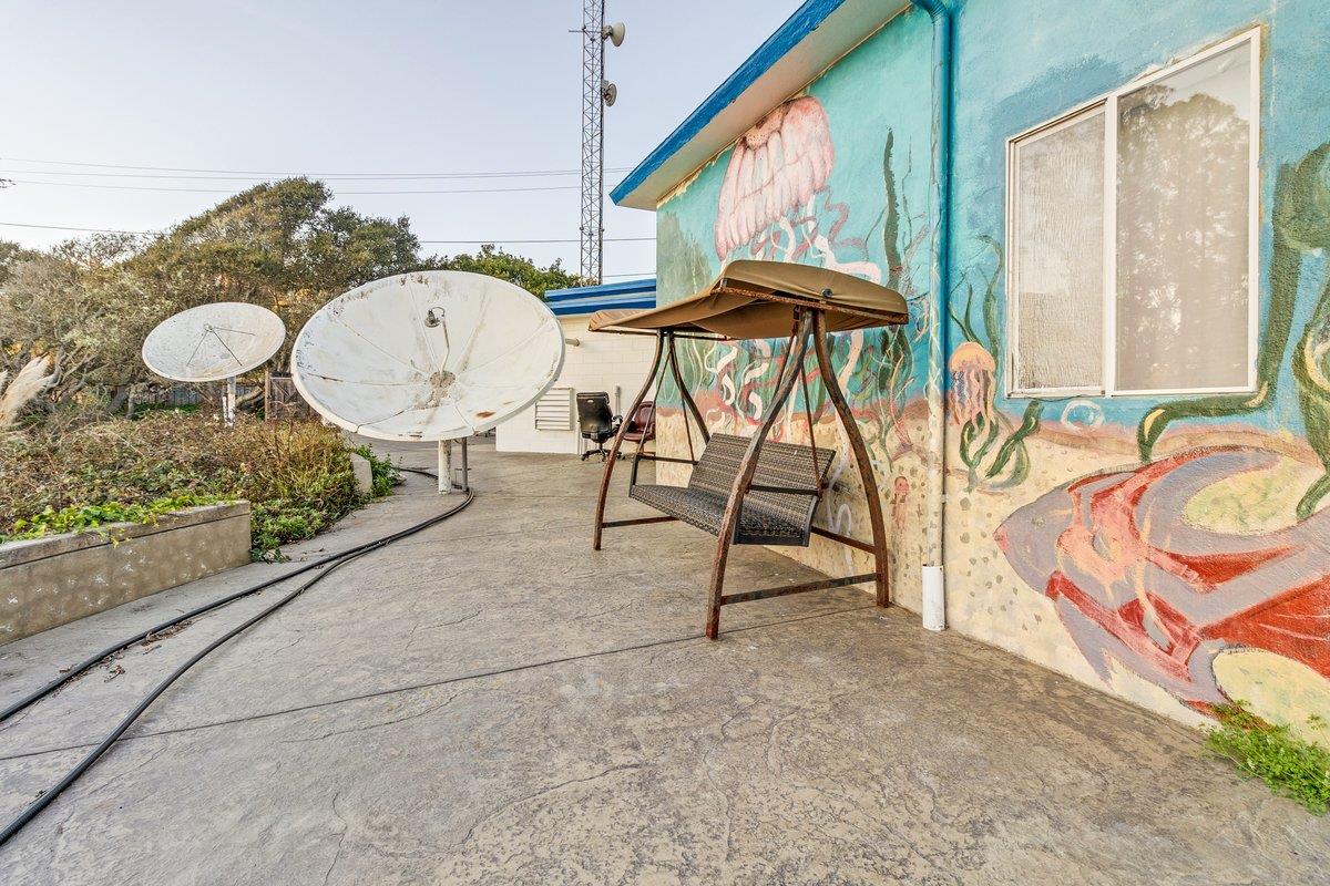 Detail Gallery Image 34 of 36 For 2300 Portola Dr, Santa Cruz,  CA 95062 - – Beds | – Baths