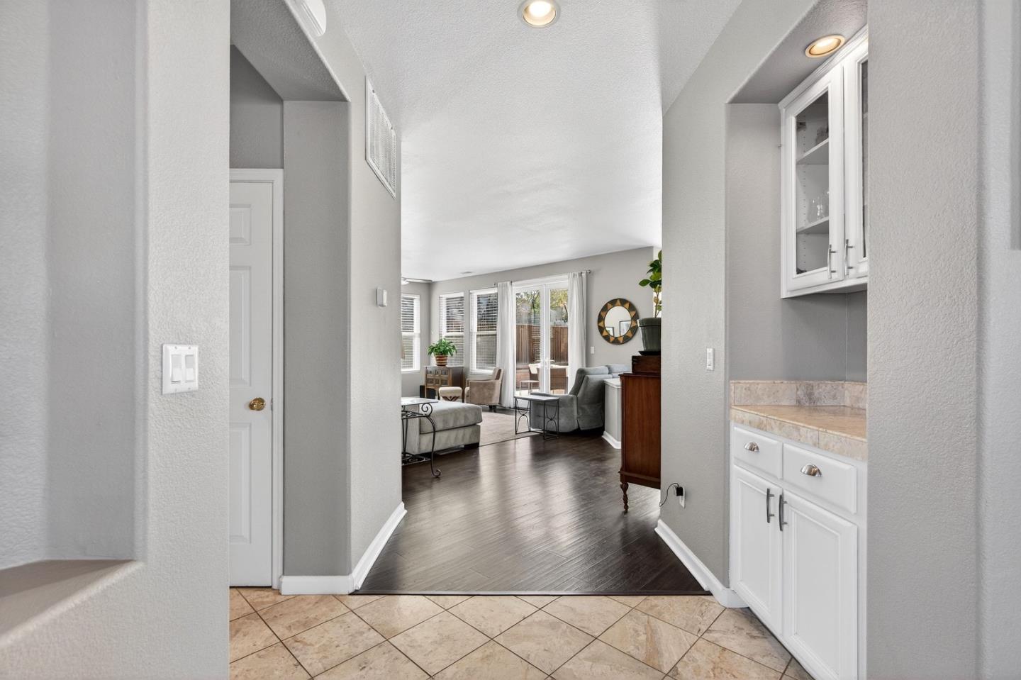 866 Covey Court, Hollister, CA, 95023