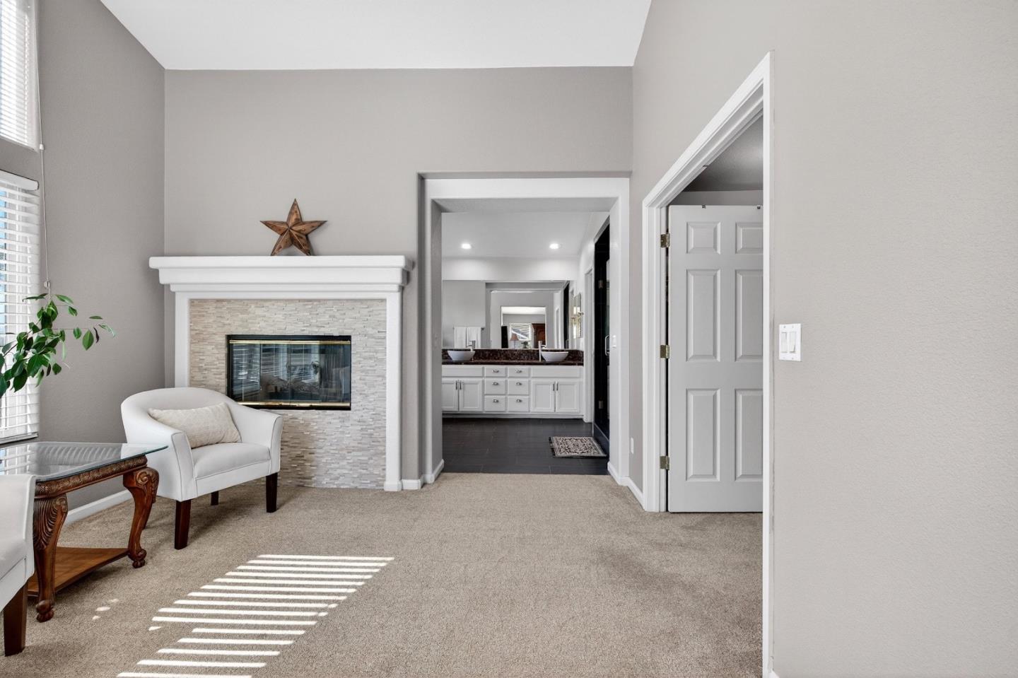 Detail Gallery Image 29 of 63 For 866 Covey Ct, Hollister,  CA 95023 - 5 Beds | 3/1 Baths