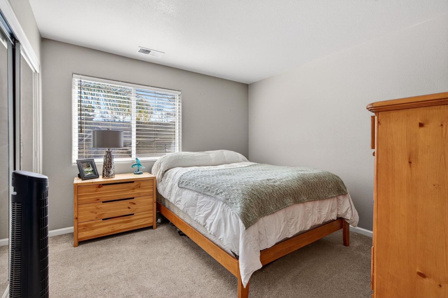 Detail Gallery Image 37 of 63 For 866 Covey Ct, Hollister,  CA 95023 - 5 Beds | 3/1 Baths