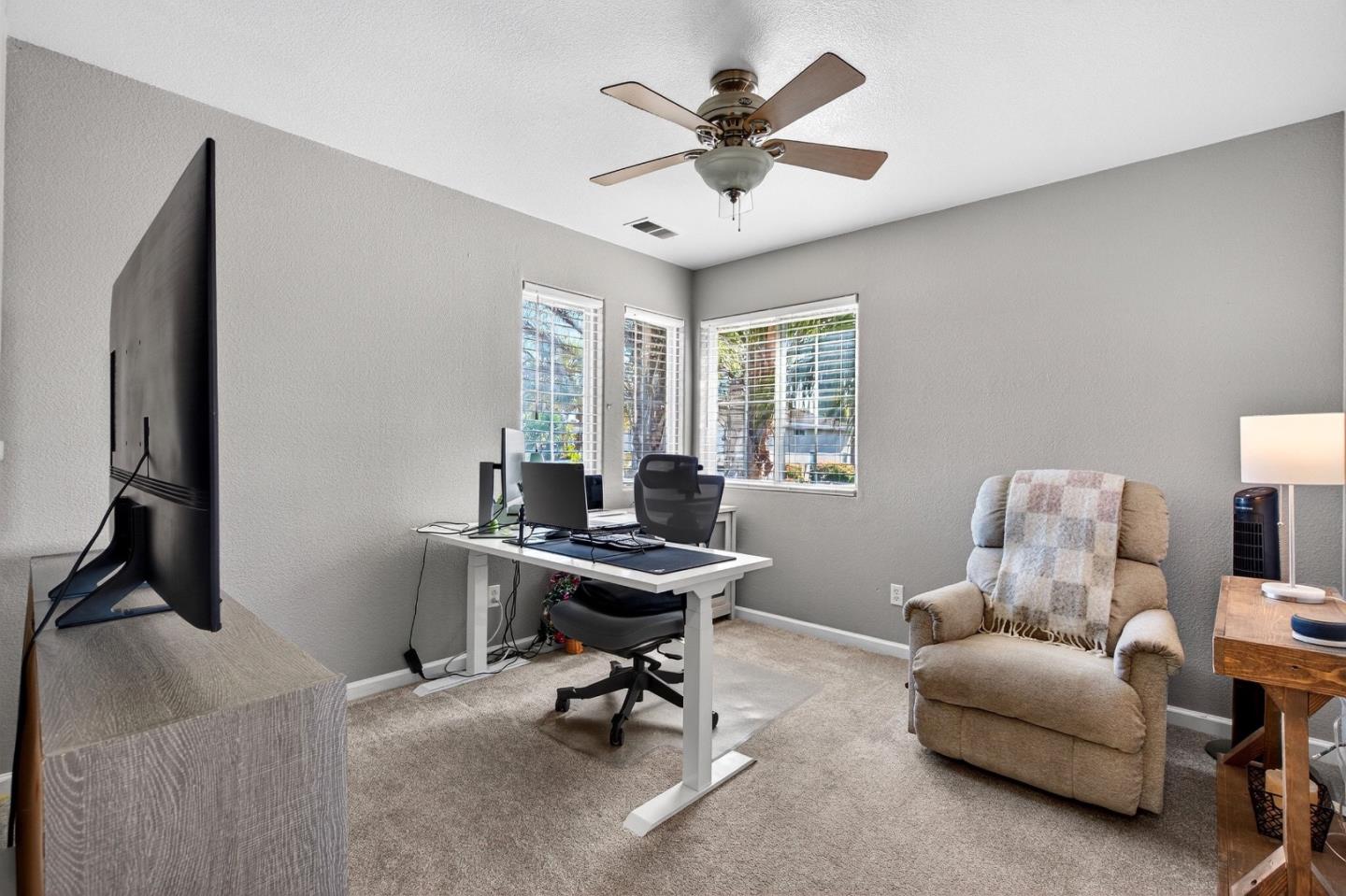 Detail Gallery Image 40 of 63 For 866 Covey Ct, Hollister,  CA 95023 - 5 Beds | 3/1 Baths