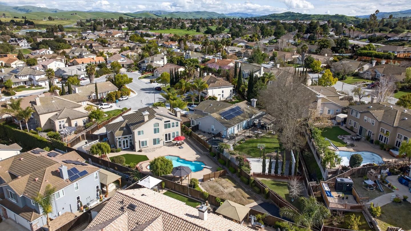 Detail Gallery Image 62 of 63 For 866 Covey Ct, Hollister,  CA 95023 - 5 Beds | 3/1 Baths