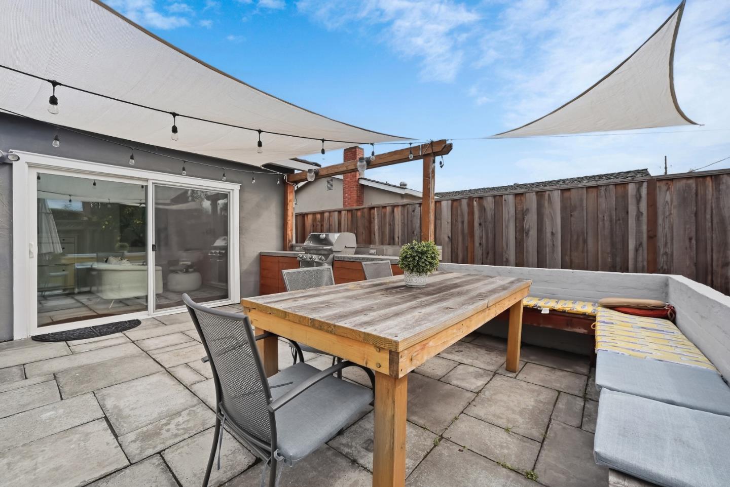 Detail Gallery Image 37 of 42 For 4005 Laurelglen Ct, San Jose,  CA 95118 - 3 Beds | 2 Baths