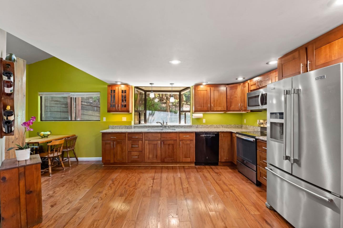 Detail Gallery Image 30 of 60 For 483 Echo Ln, Boulder Creek,  CA 95006 - 3 Beds | 2 Baths