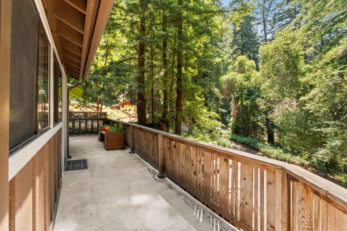 Detail Gallery Image 7 of 60 For 483 Echo Ln, Boulder Creek,  CA 95006 - 3 Beds | 2 Baths