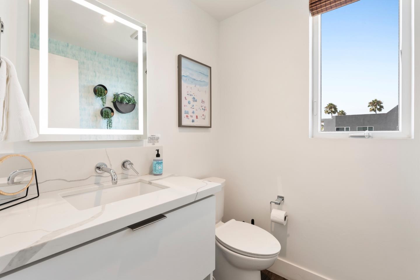 Detail Gallery Image 26 of 66 For 508 N Tremont St a,  Oceanside,  CA 92054 - 3 Beds | 3/1 Baths
