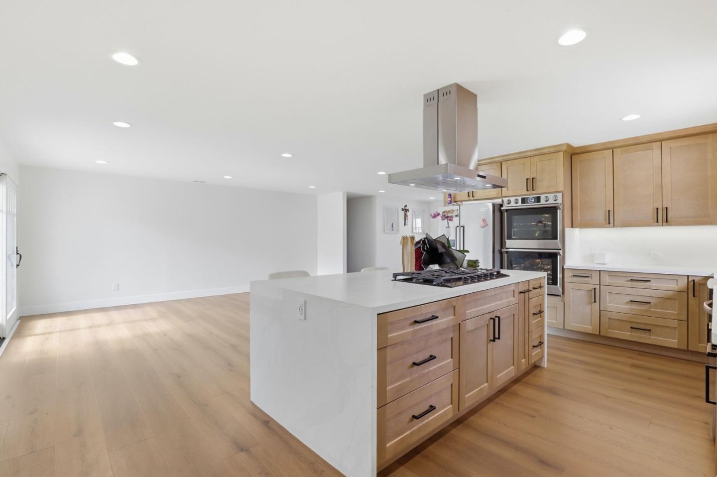 Detail Gallery Image 10 of 56 For 700 Eschenburg Dr, Gilroy,  CA 95020 - 3 Beds | 2 Baths