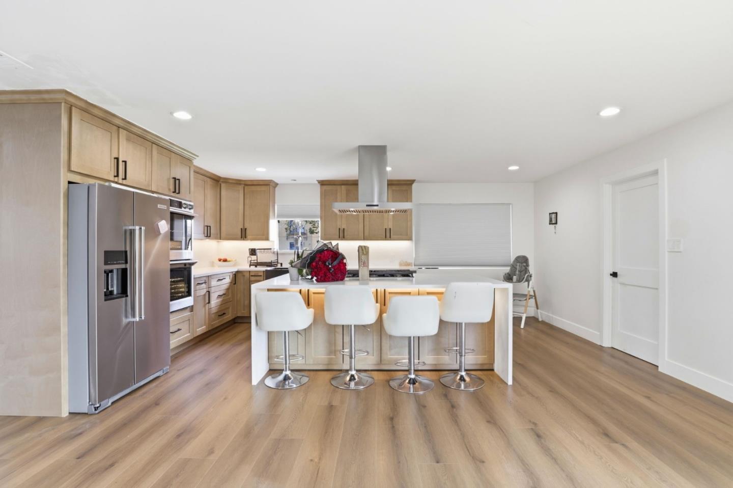 Detail Gallery Image 14 of 56 For 700 Eschenburg Dr, Gilroy,  CA 95020 - 3 Beds | 2 Baths