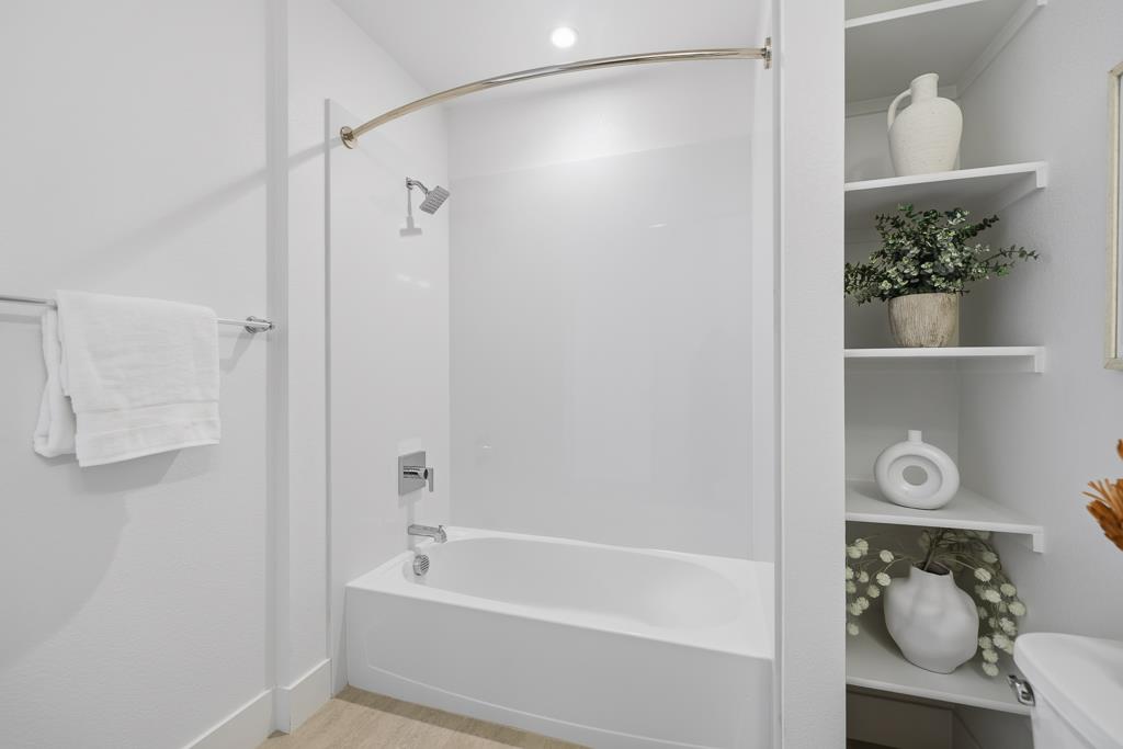 Photo #25: ML82036511 Listing: Photo #25