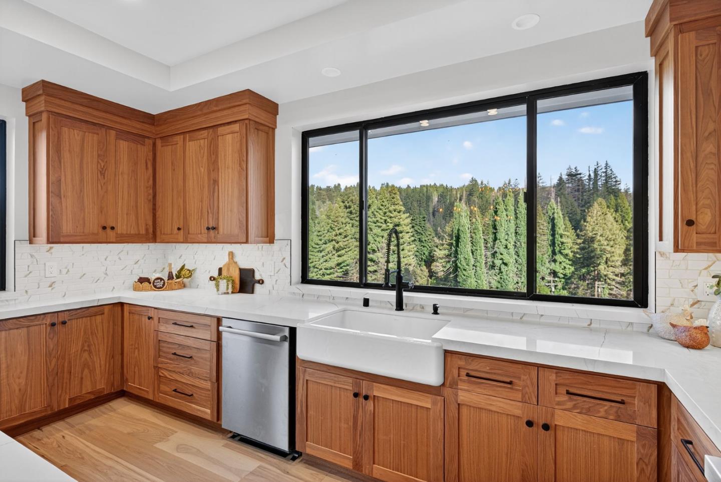 Detail Gallery Image 31 of 90 For 230 Fern Rock Way, Boulder Creek,  CA 95006 - 5 Beds | 4 Baths