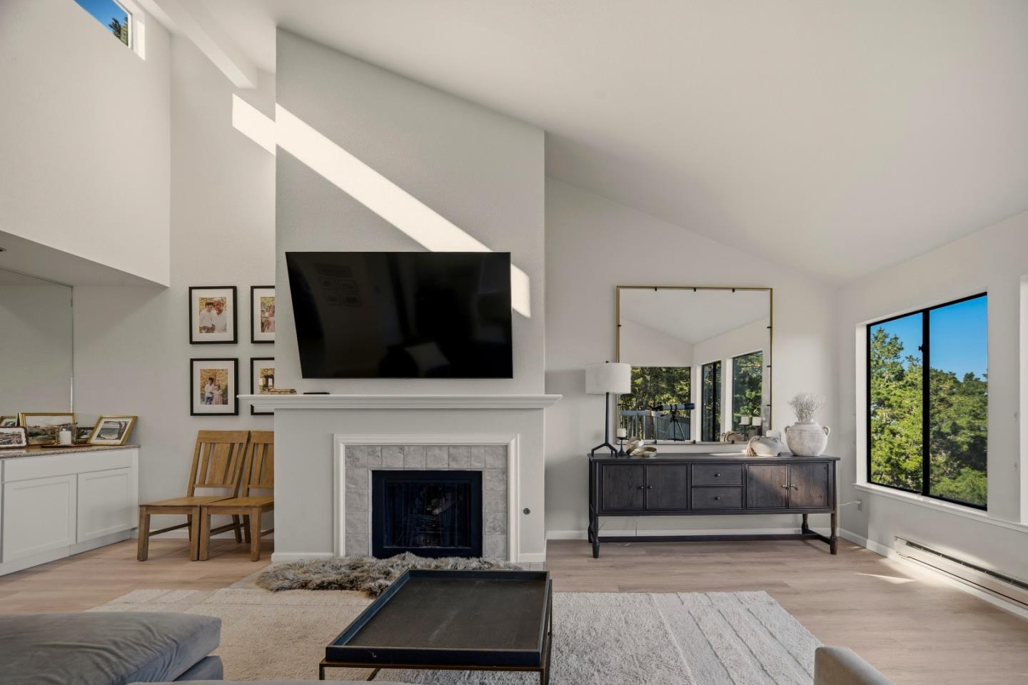 Detail Gallery Image 9 of 35 For 40 Shepherd's Knoll, Pebble Beach,  CA 93953 - 3 Beds | 3 Baths