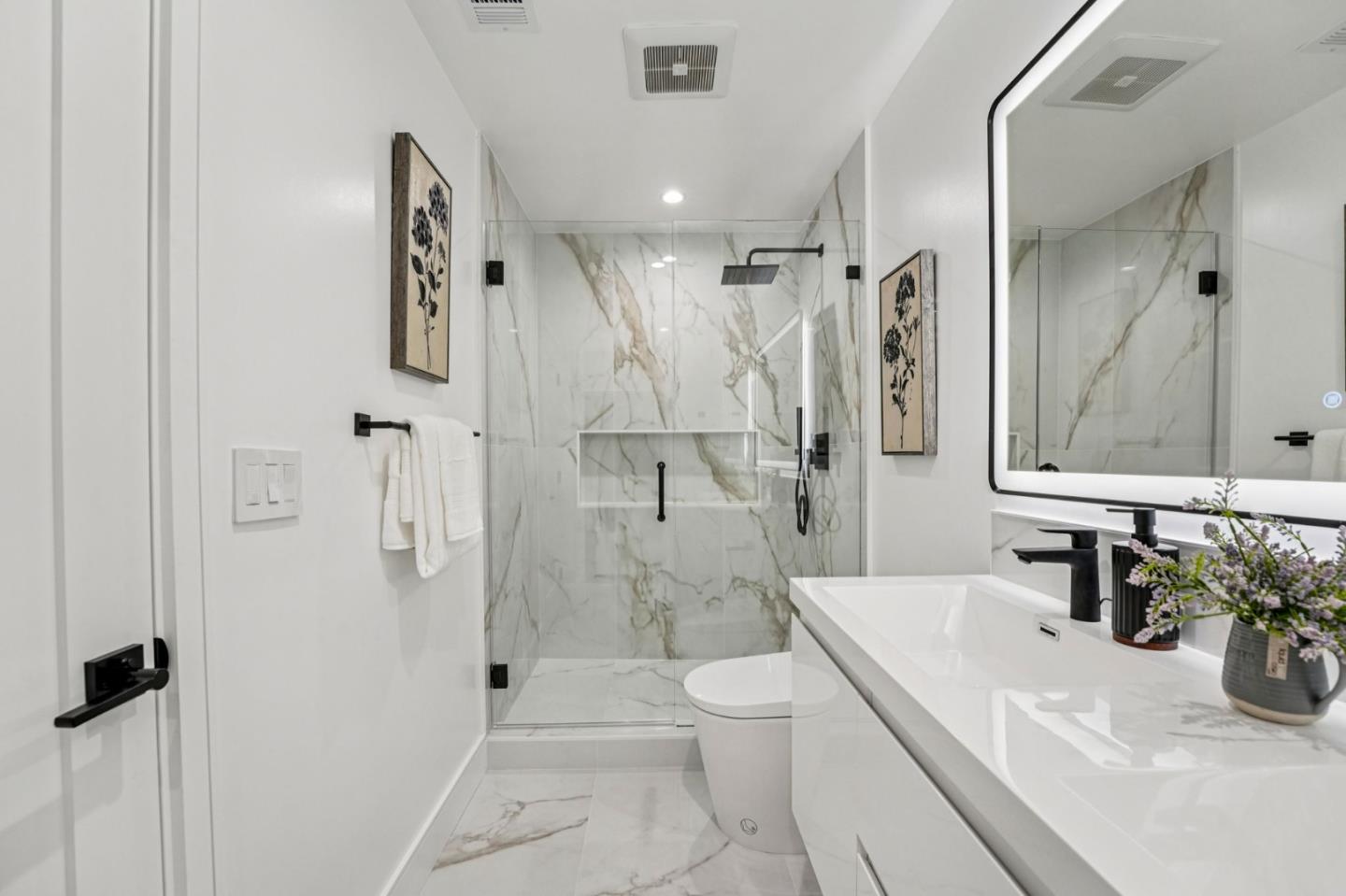 Detail Gallery Image 16 of 33 For 4685 Lage Dr, San Jose,  CA 95130 - 3 Beds | 2 Baths